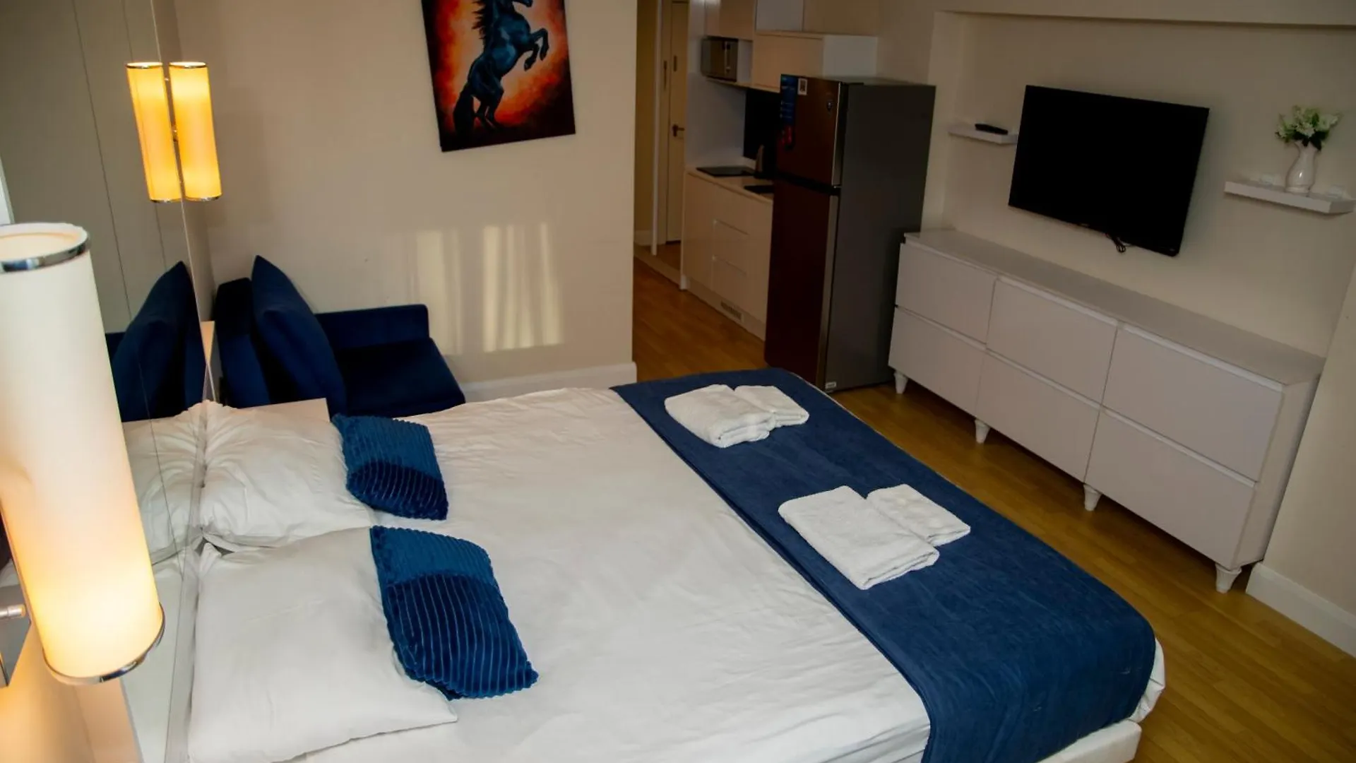 ホテル Luxury Aparthotel In Orbi City Sea View バトゥーミ